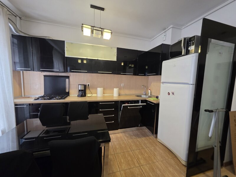 Titan, 15 minute metrou, complex Rasarit de Soare, loc parcare