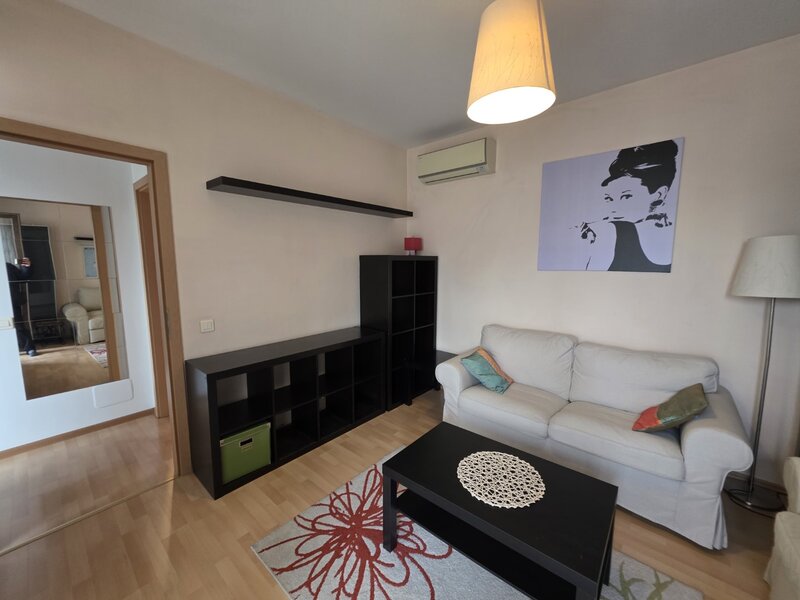 Titan, 15 minute metrou, complex Rasarit de Soare, loc parcare